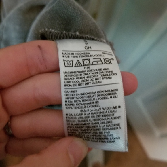 Gray old navy chambray utility dress - Picture 5 of 7